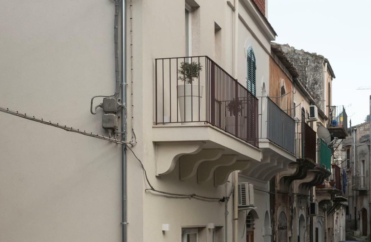 Villa Le Scaramazze Módica Exterior foto